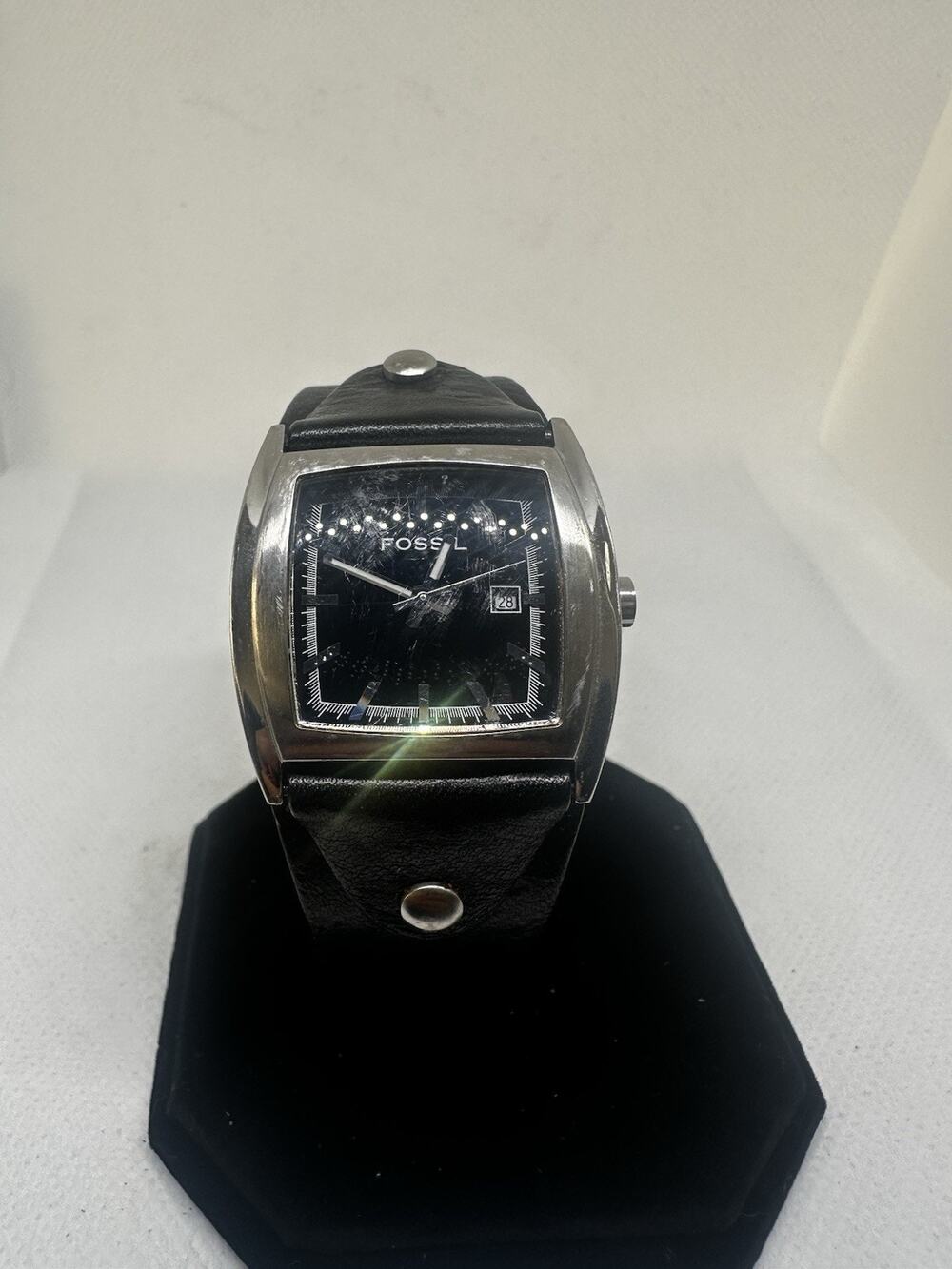Fossil JR1189 Vintage Y2K Womens Watch Black Dial Leather Strap 38mm Quartz